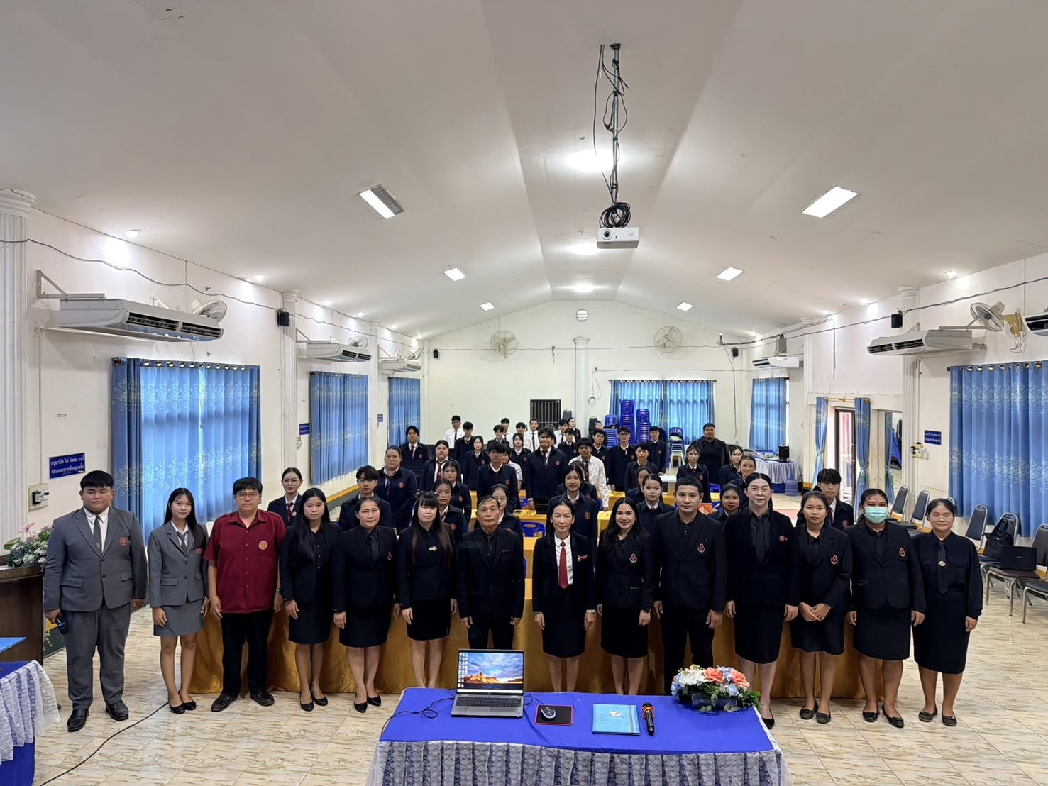 โครงการอบรมเชิงปฏิบัติการการเขียนแผนปฏิบัติกิจกรรมประจำปี ประจำปีงบประมาณ 2570