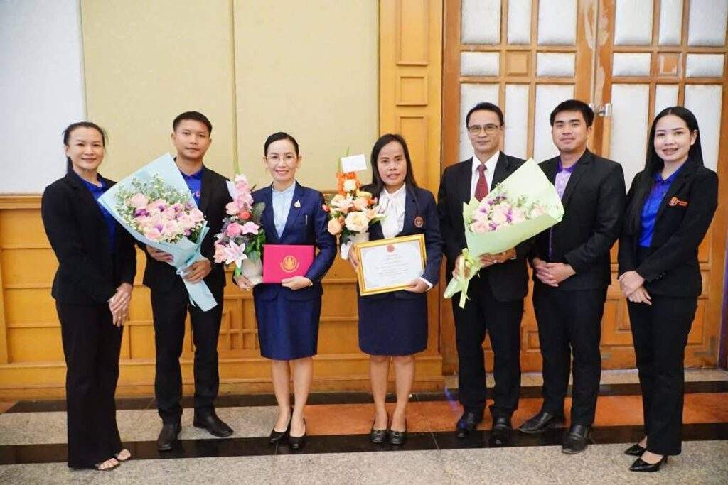 วันครู ครั้งที่ 69 พ.ศ.2568 จังหวัดอุดรธานี วันครู ครั้งที่ 69 พ.ศ.2568 จังหวัดอุดรธานี